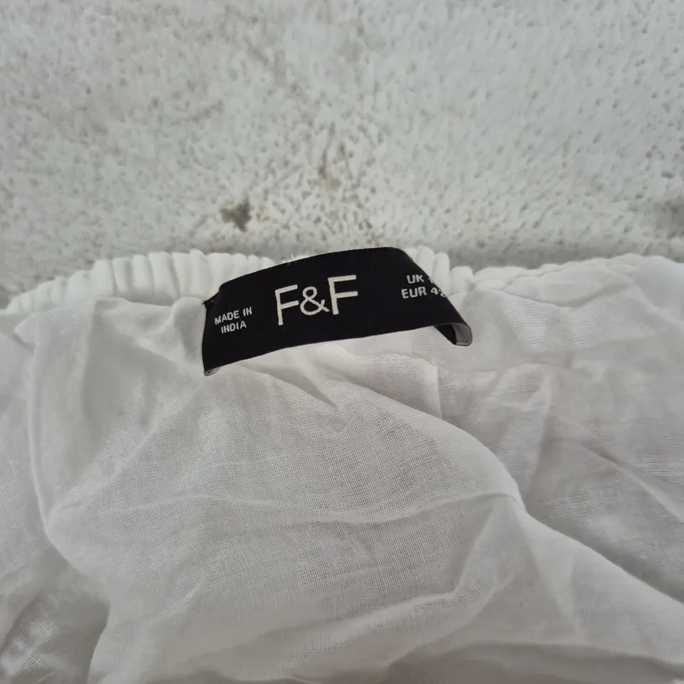 F&F WHITE EMBROIDERED TOP – WOMEN'S UK 14 (EUR 42)