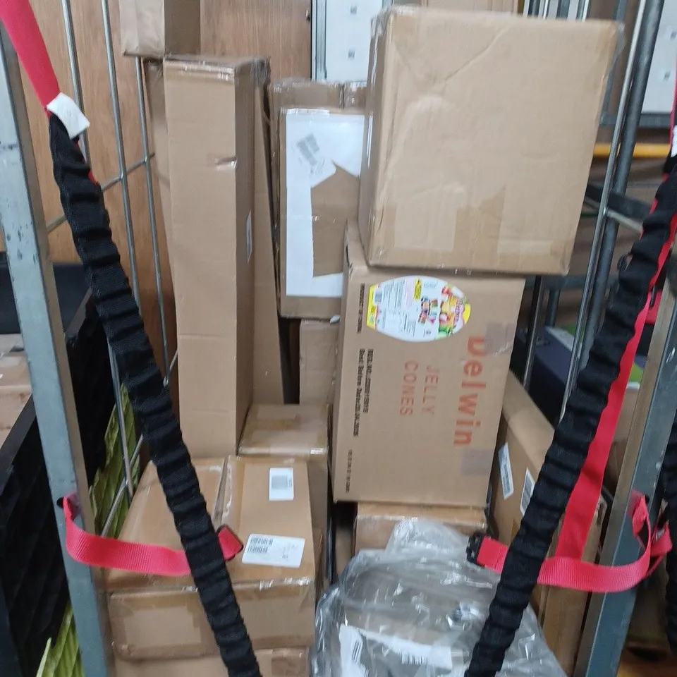 APPROXIMATELY 20 ASSORTED HOUSEHOLD ITEMS TO INCLUDE FOLDABLE FANS AND LED CANDLES