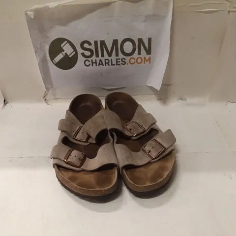BEIGE BUCKLE-STRAP SANDALS SIZE UK10W UK8M