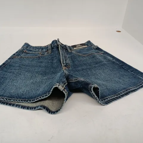 ABERCROMBIE & FITCH HIGH RISE DAD SHORT – CURVE LOVE, DENIM SHORTS, SIZE 27