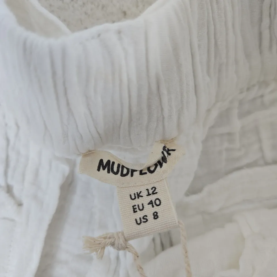 MUDFLOWER WHITE TROUSERS – UK 12 (EU 40, US 8)