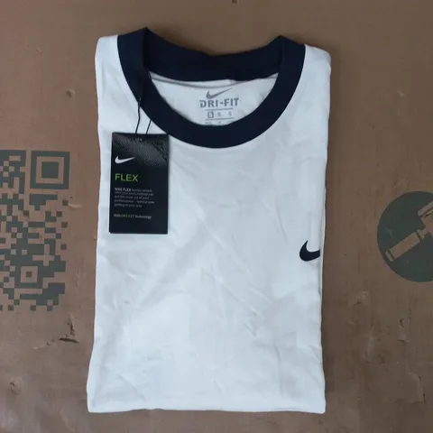 NIKE SHORT SLEEVE CREW NECK T-SHIRT IN WHITE/NAVY SIZE SMALL