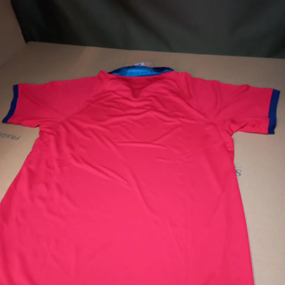 MENS ENGALND FC AWAY JERSEY SIZE XXL