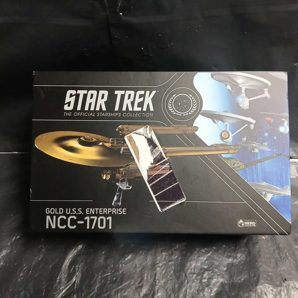 STAR TREK NCC-1701-D GOLD U.S.S. ENTERPRISE – THE OFFICIAL STARSHIPS COLLECTION (HERO COLLECTOR)