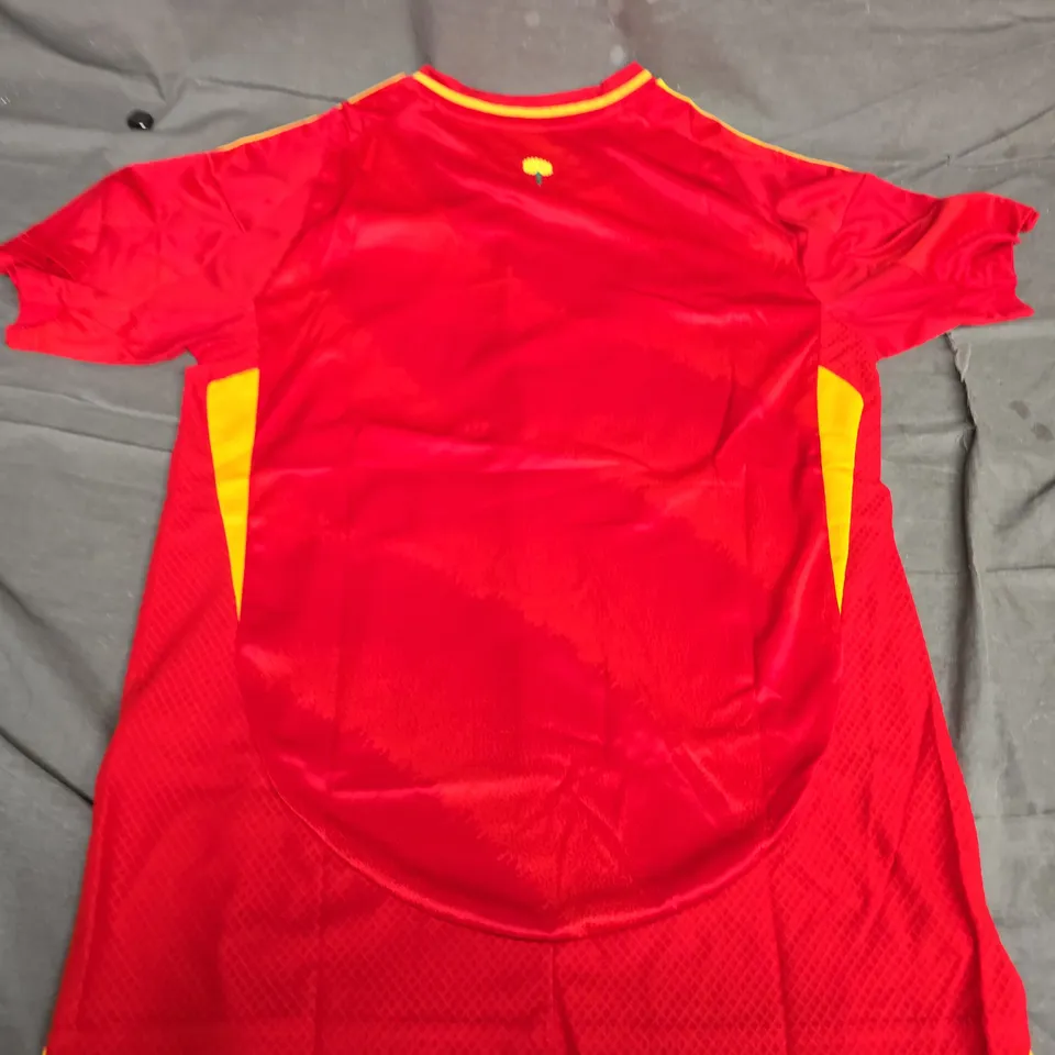 ADIDAS SPAIN CREST FOOTBALL JERSEY – RED WITH YELLOW TRIM, SIZE M
