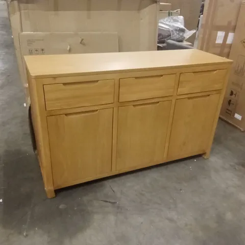 SAXON LARGE READY ASSEMBLED SIDEBOARD - OAK