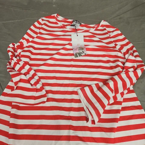 KIM & CO RED & WHITE STRIPED TOP - M