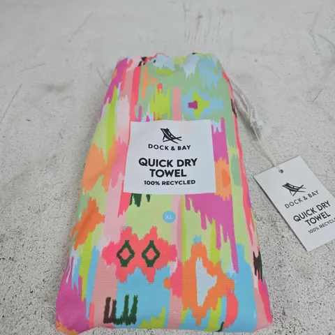 DOCK & BAY QUICK DRY TOWEL XL - 100% RECYCLED
