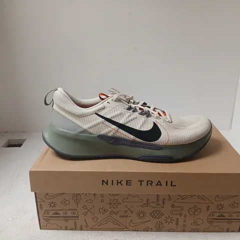 NIKE JUNIPER TRAIL TRAINERS UK 11.5