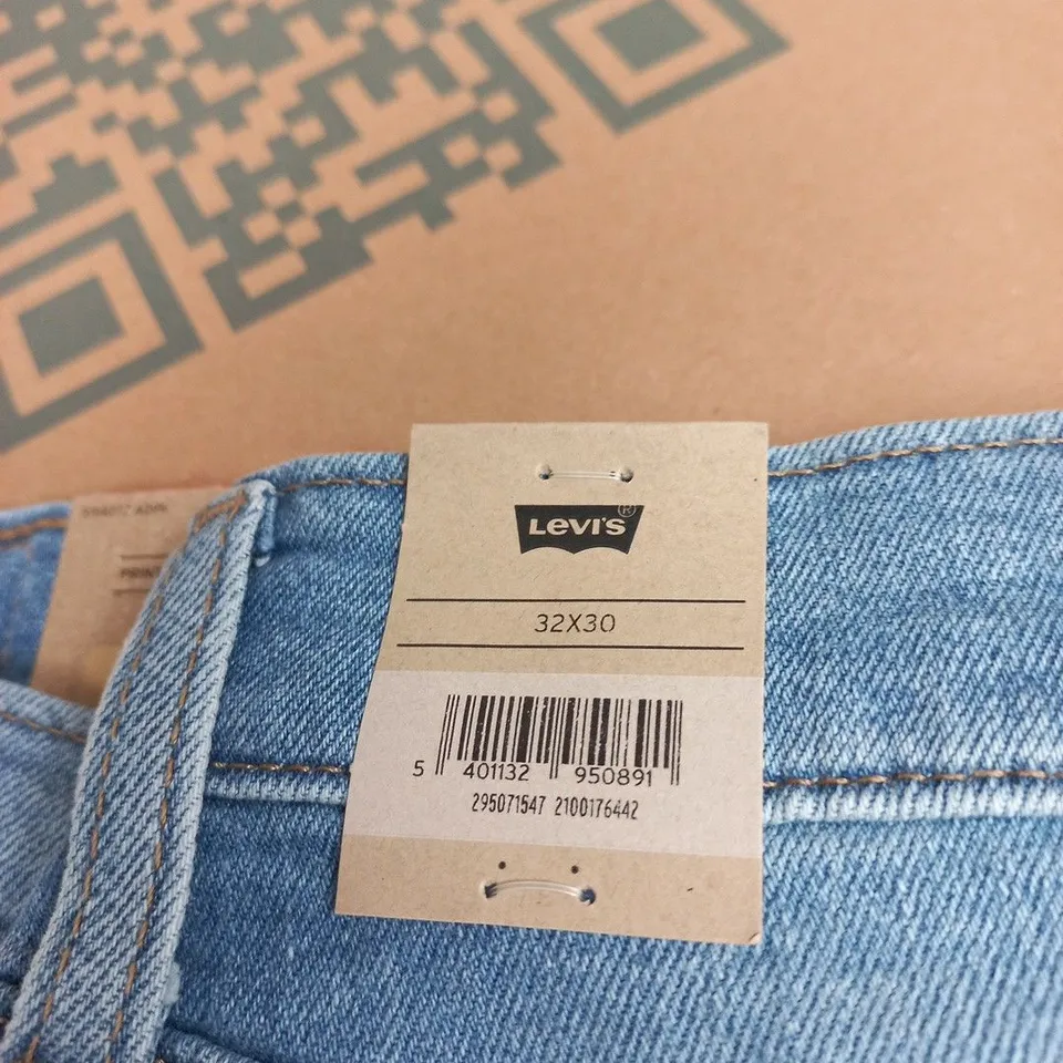 LEVI'S 502™ TAPER STRETCH JEANS – UK 32 (32X30)