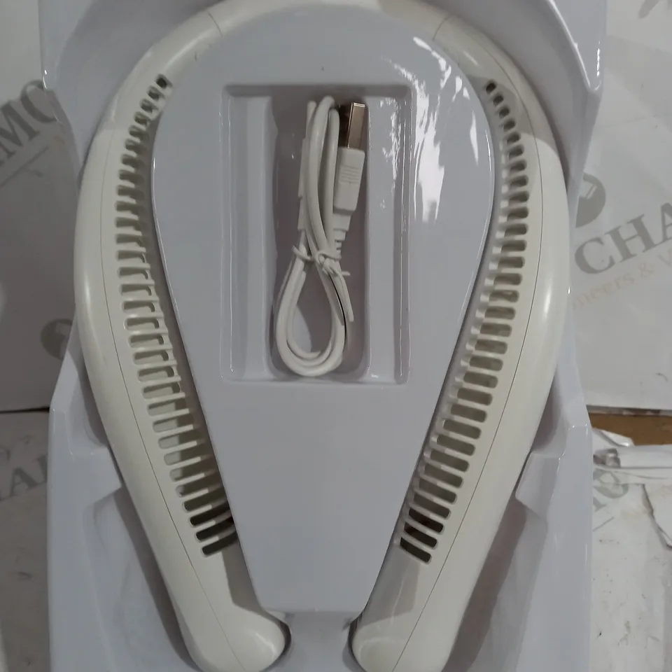 BOXED BLADELESS HANGING NECK FAN - HF3701