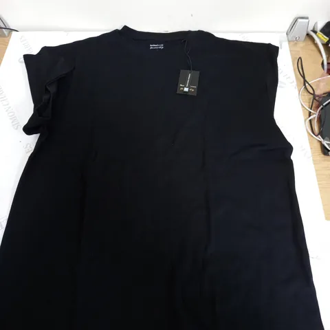 RIVER ISLAND SOMEWHERE TO GO TOP IN BLACK - UK 18
