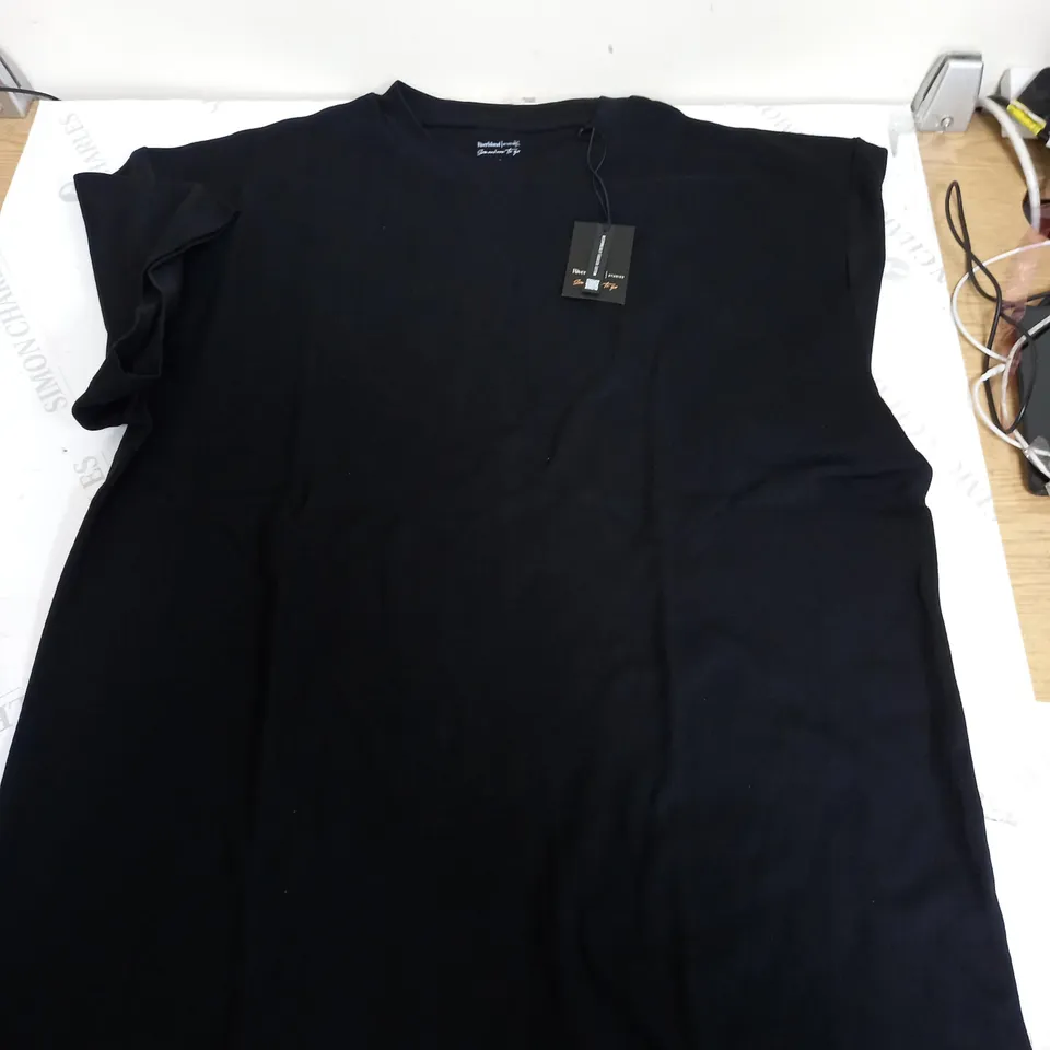 RIVER ISLAND SOMEWHERE TO GO TOP IN BLACK - UK 18