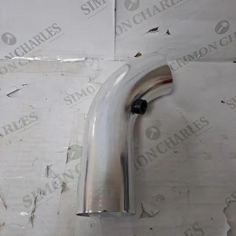 EXHAUST TIP + MOUNT