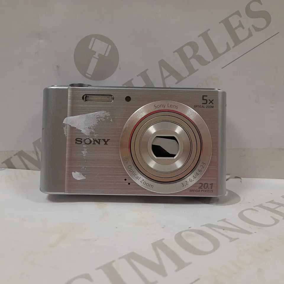 SONY CYBER-SHOT STEADY SHOT CAMERA IN SILVER