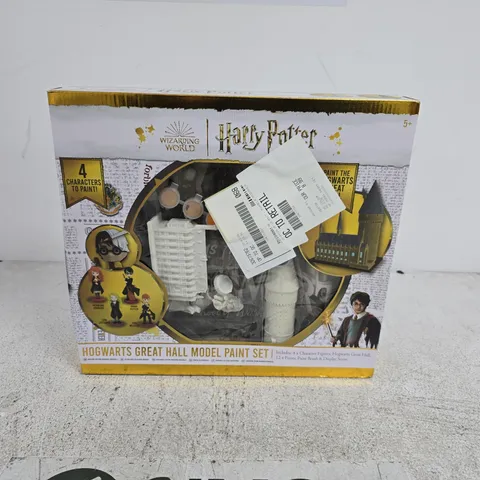 HARRY POTTER HOGWARTS GREAT HALL MODEL PAINT SET (WIZARDING WORLD) – BOXED