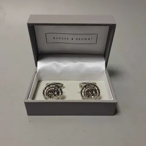 BOXED BADGER & BROWN GEAR MENS CUFF LINKS