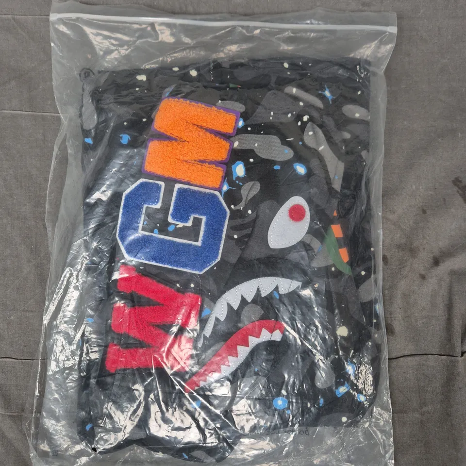 A BATHING APE SHARK RELAXED FIT FULL ZIP HOODIE JACKET IN BLACK SIZE MEDIUM