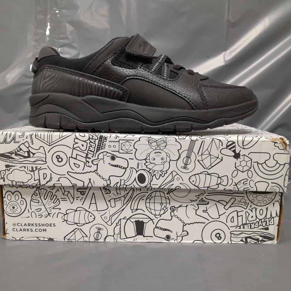 BOXED PAIR OF CLARKS PLAY PRINTS SHOES IN BLACK UK SIZE 3