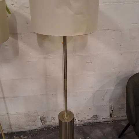ALIZANDER SHADE WITH DIMMABLE FLOOR LAMP - ANTIQUE BRASS/ BEIGE SHADE