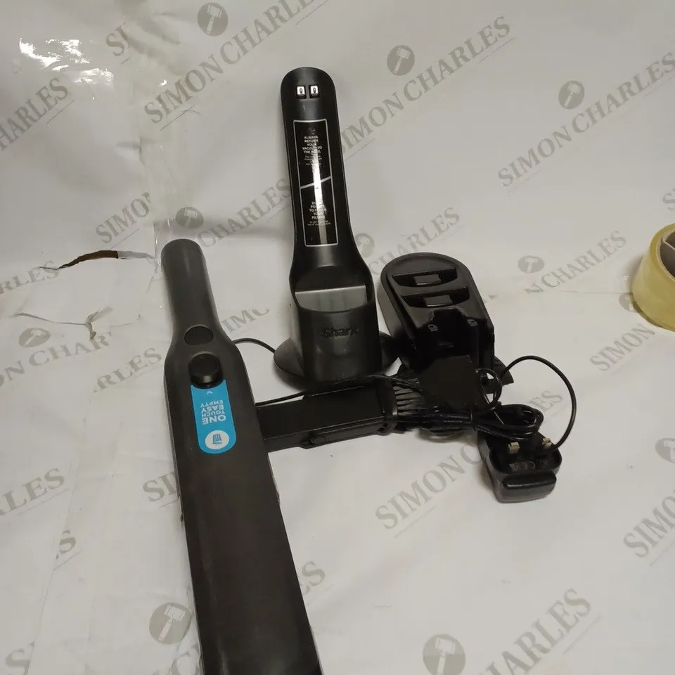 SHARK CORDLESS HANDHELD VACUUM CLEANER