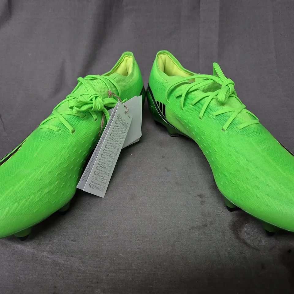 PAIR OF ADIDAS X SPEEDPORTAL.1 SG FOOTBALL BOOTS IN GREEN UK SIZE 9.5