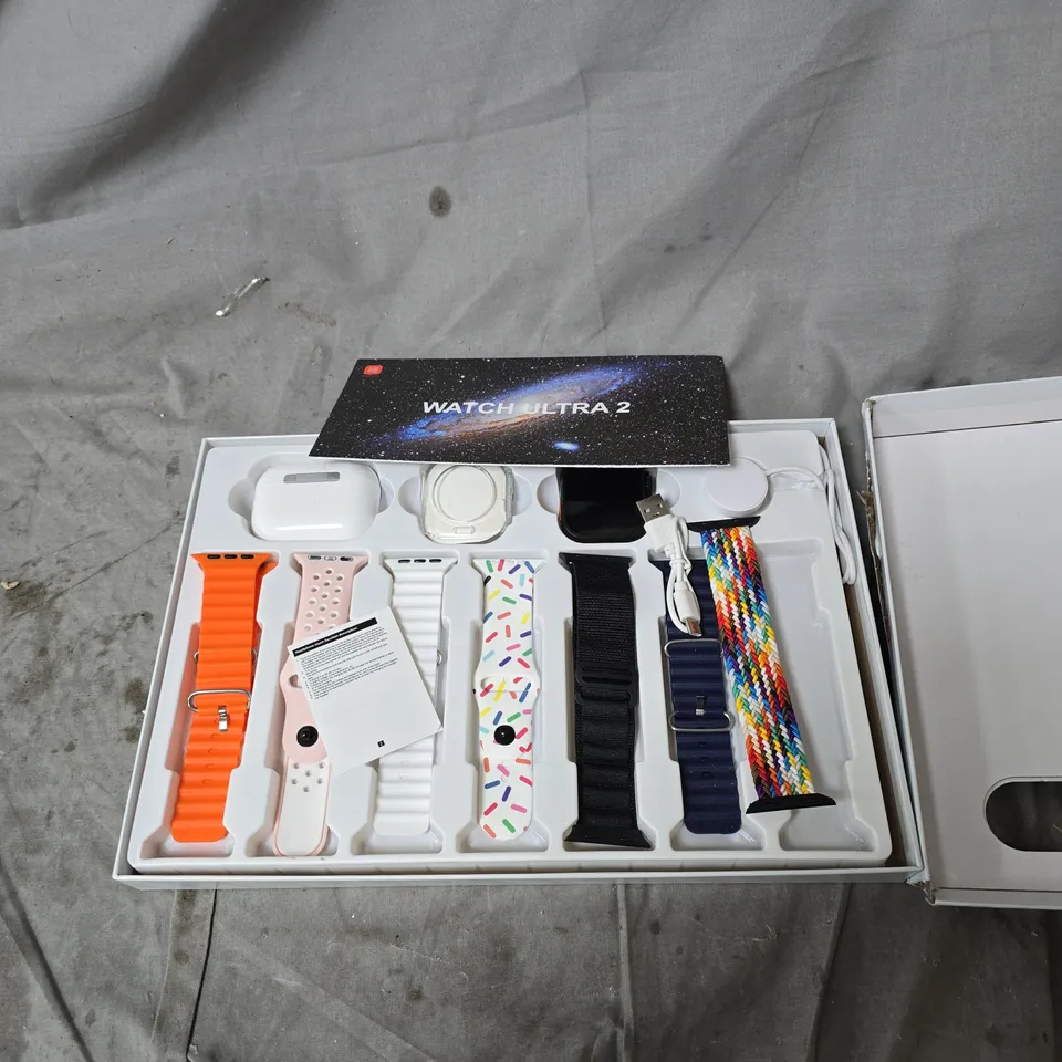 I20 ULTRA 2 MAX SUIT BIG 2.3 INFINITE DISPLAY EARPHONES 10 IN 1. BOXED