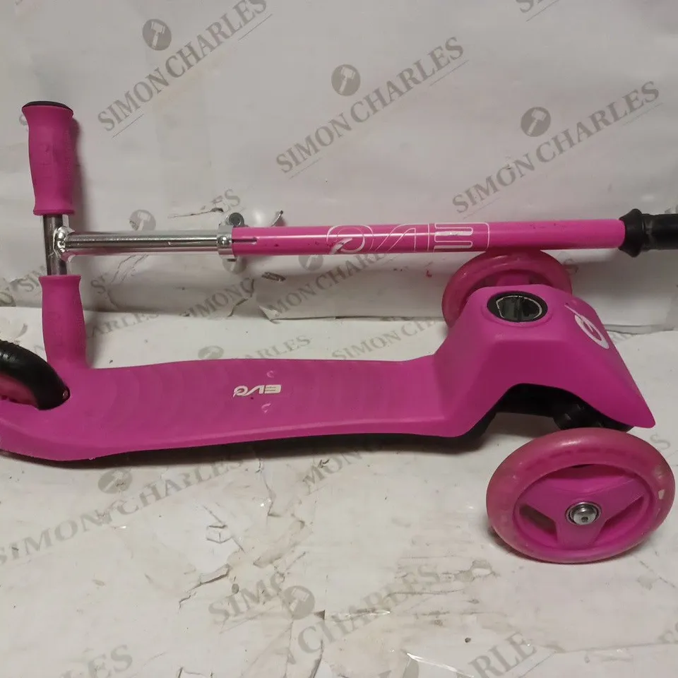 EVO UNICORN MINI LIGHT UP SCOOTER RRP £29.99