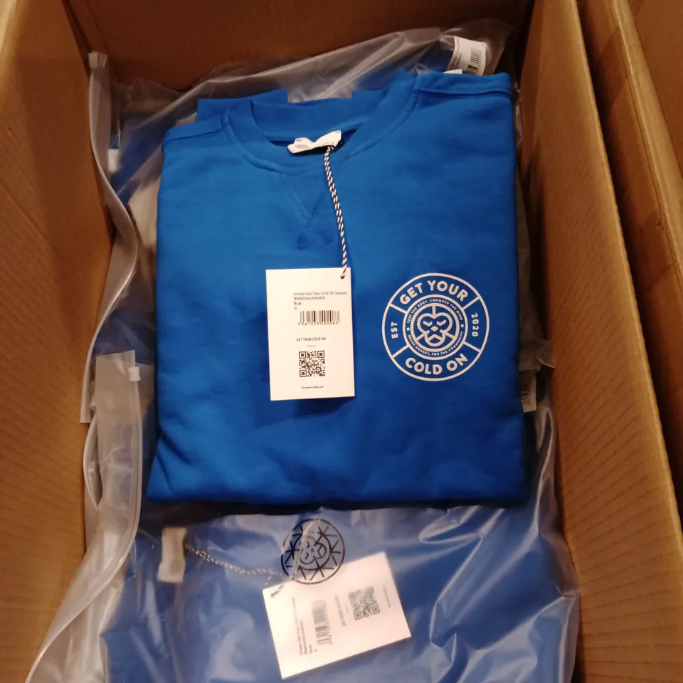 BOX OF APPROXIMATELY 9X BRAND NEW BRASS MONKEY UNISEX SWEATER- BLUE // SIZE: S