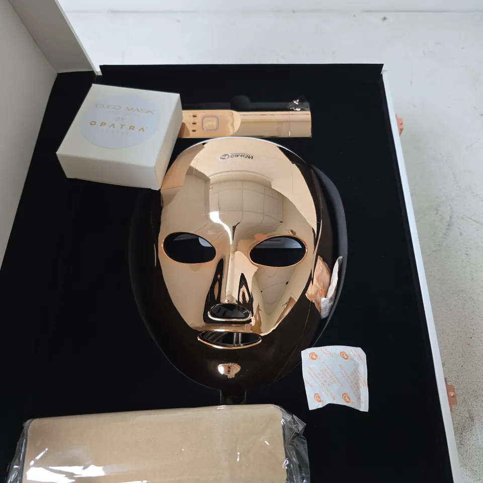 BOXED OPATRA LONDON CLEOMASK GOLD