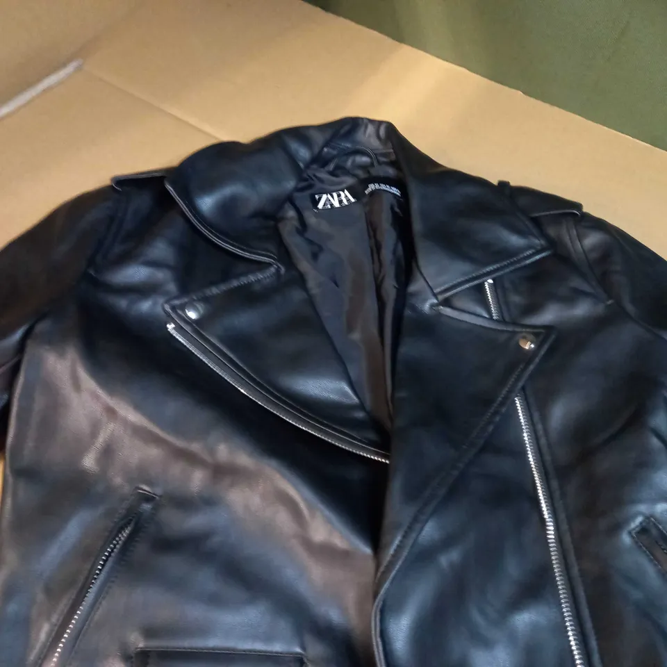 ZARA BLACK FAUX LEATHER BELTED BIKER JACKET - XS