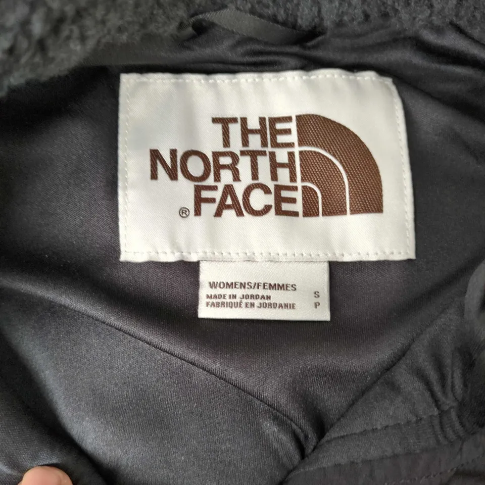 THE NORTH FACE WOMEN'S FLEECE JACKET - BLACK, SIZE S
