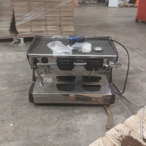 RANCILIO CLASSE 7 COMMERCIAL 2 GROUP COFFEE MACHINE