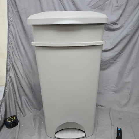 2X GREY PEDAL BIN WITH LID – LARGE PLASTIC WASTE BIN