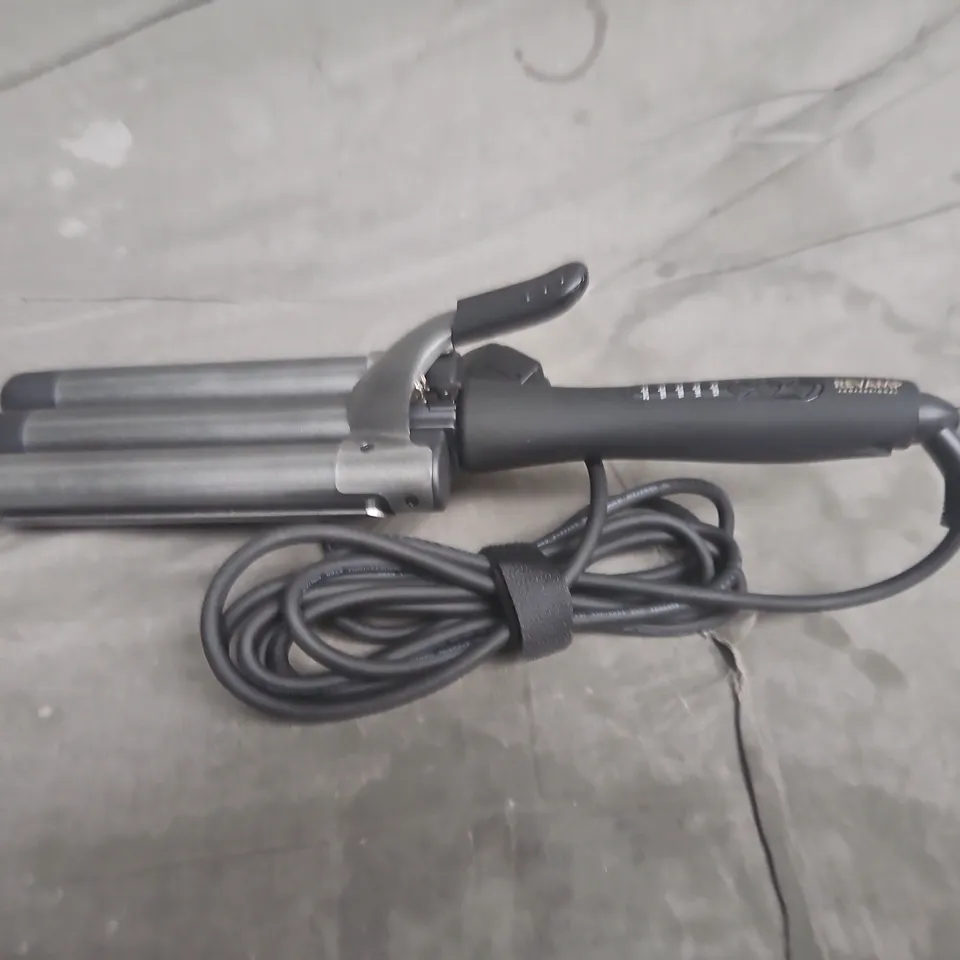 BOXED REVAMP PROGLOSS DEEP BEACH WAVER