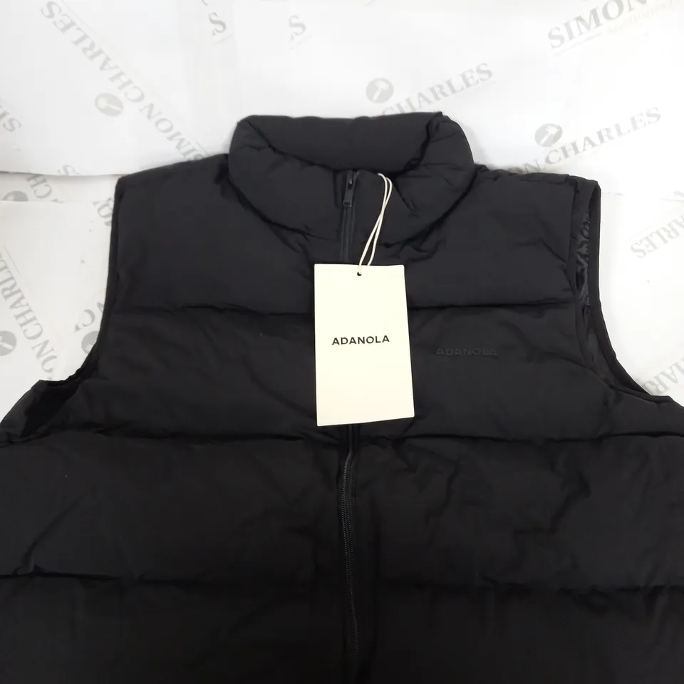 ADANOLA PADDED GILET SIZE M