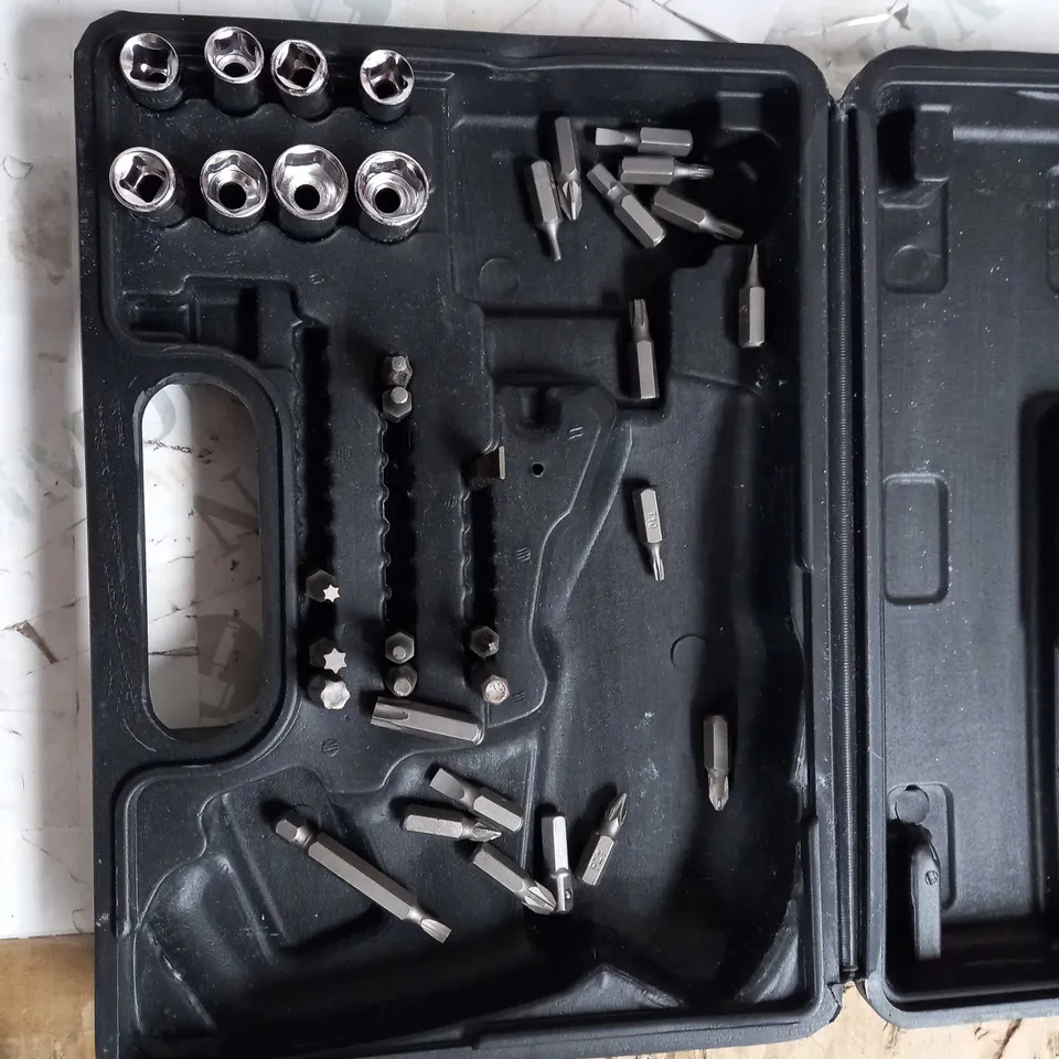 BUILDCRAFT TWIST HANDLE 3.6V SCREWDRIVER