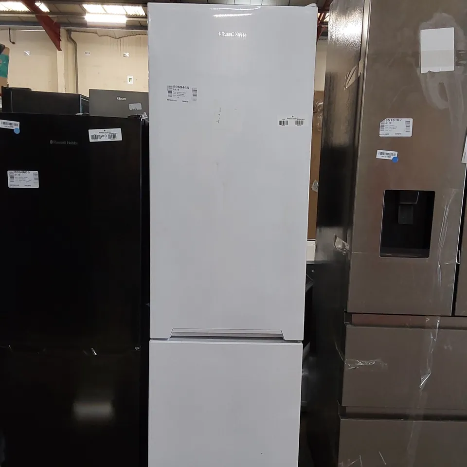 RUSSELL HOBBS RH180FFFF55 FREESTANDING FROST FREE FRIDGE FREEZER WITH ADJUSTABLE THERMOSTAT & FEET, 70/30 279L, 180CM HIGH, LED LIGHT - UNPROCESSED RAW RETURN