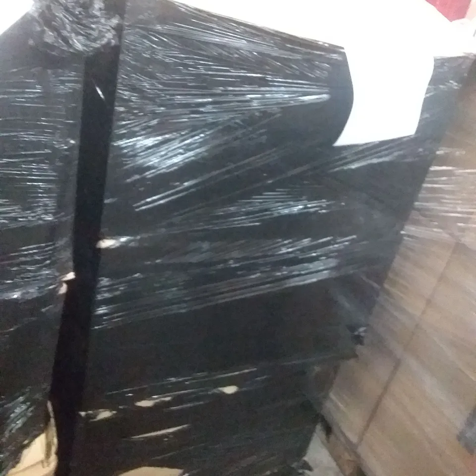 PALLET OF ASSORTED ITEMS INCLUDING KEPLIN BLACK BALACLAVAS BANDANAS, MERRIMEN BUBBLE WRAP ROLL, IZOEL TABLE CONFETTI, STEEL BALL DRINKING FOUNTAIN FOR PETS, SAMSUNG GALAXY S21 CASE, KIMBO ESPRESSO NA 