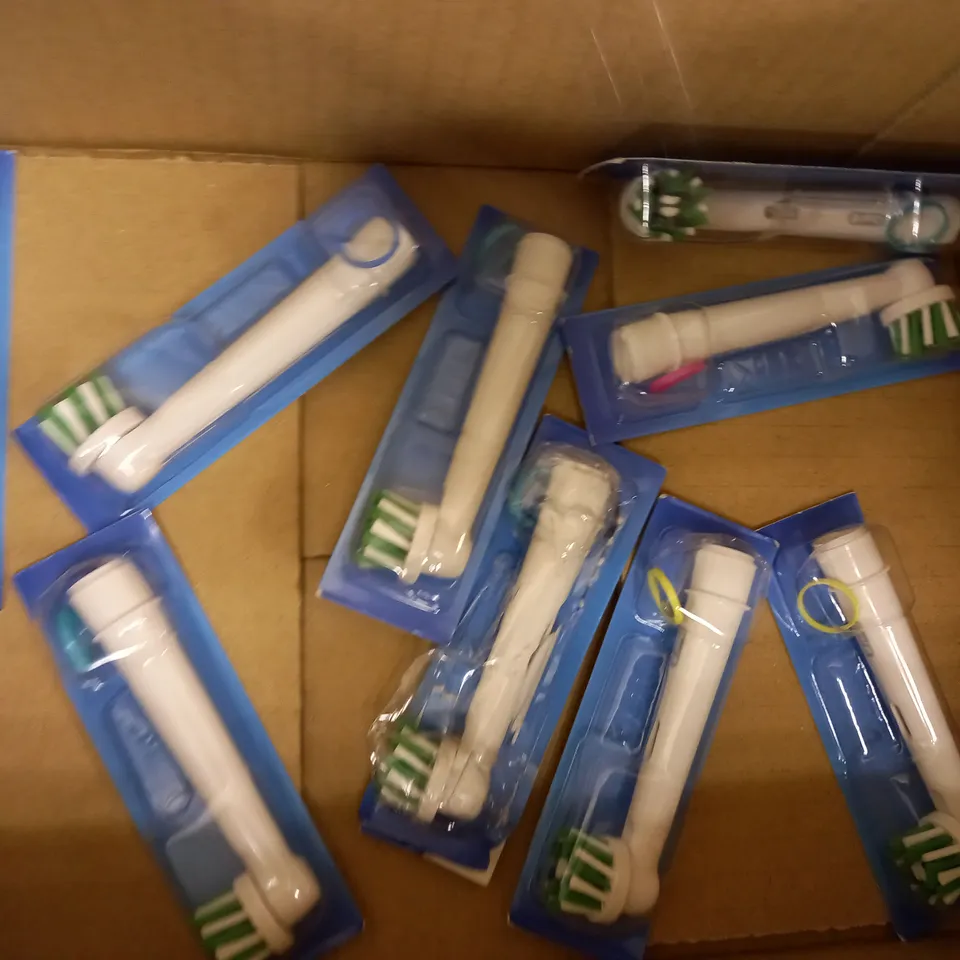 ORAL-B CROSS ACTION ELECTRIC TOOTHBRUSH HEAD