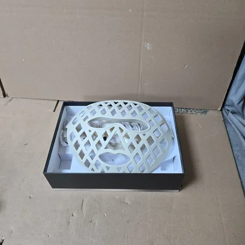 BEAULUXE SPECTRAGLOW LED MASK – BOXED 