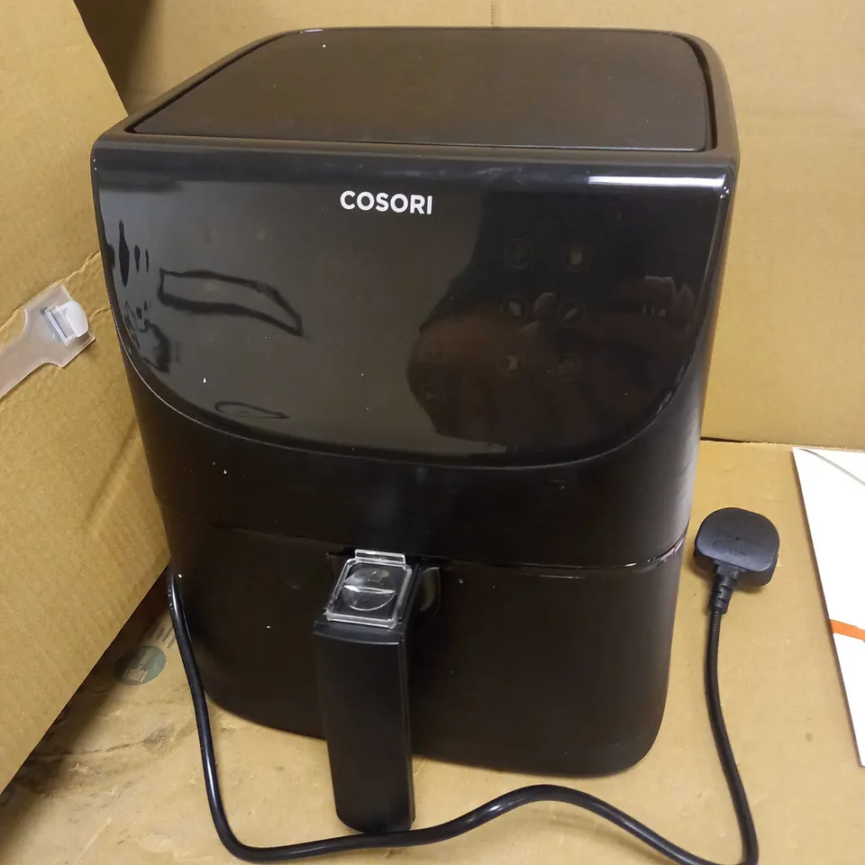 COSORI ELECTRIC HOT AIR FRYER 