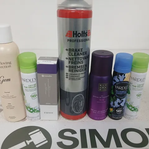 APPROXIMATELY 15 ASSORTED AEROSOLS TO INCLUDE RITUALS, BRAKE SPRAY ETC...