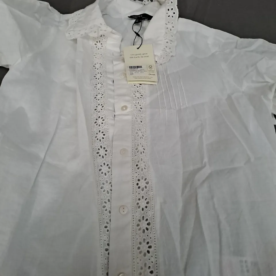 NOBODYS CHILD BRODERIE COLLAR SHORT SLEEVE BLOUSE - UK 4 