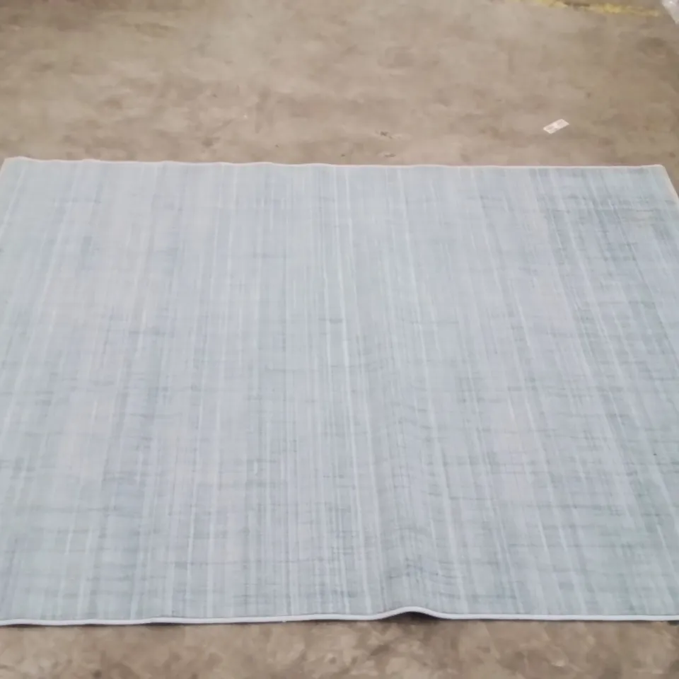 QUALITY DESIGNER AREA RUG - APPROXIMATELY 230X160CM