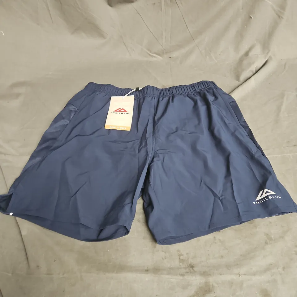 TRAILBERG ESSENTIALS 2.0 SHORT IN BLACK IRIS SIZE M