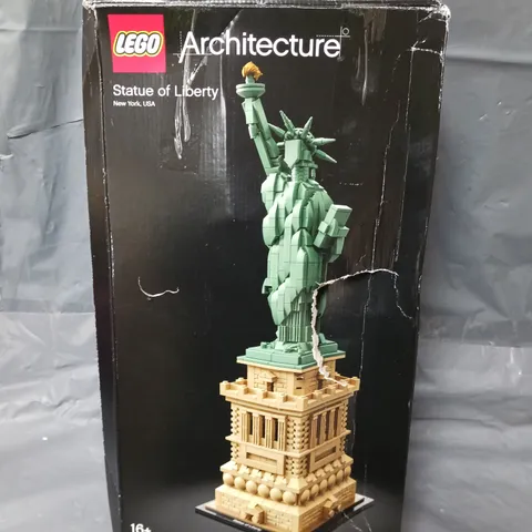 LEGO ARCHITECTURE EMPIRE STATE BUILDING (SET 21042)