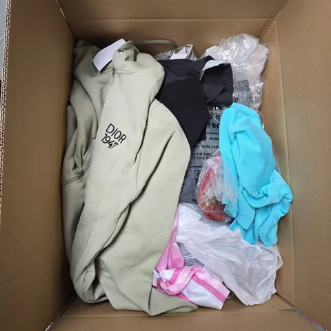 LARGE BOX OF APPROXIMATELY 20 ASSORTED CLOTHING ITEMS IN VARIOUS SIZES, STYLES AND COLOUR