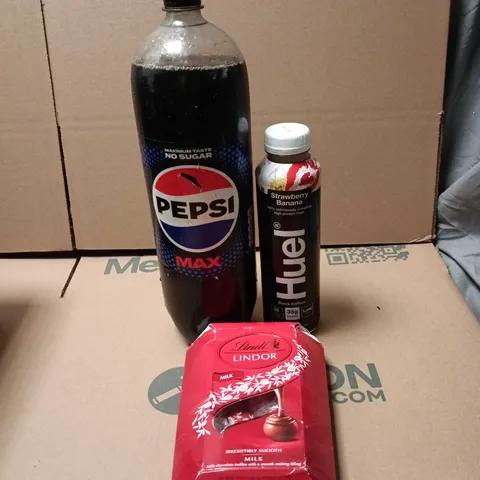 APPROXIMATELY 8 ASSORTED FOOD AND DRINK ITEMS TO INCLUDE PEPSI, HUEL, LINDT ETC