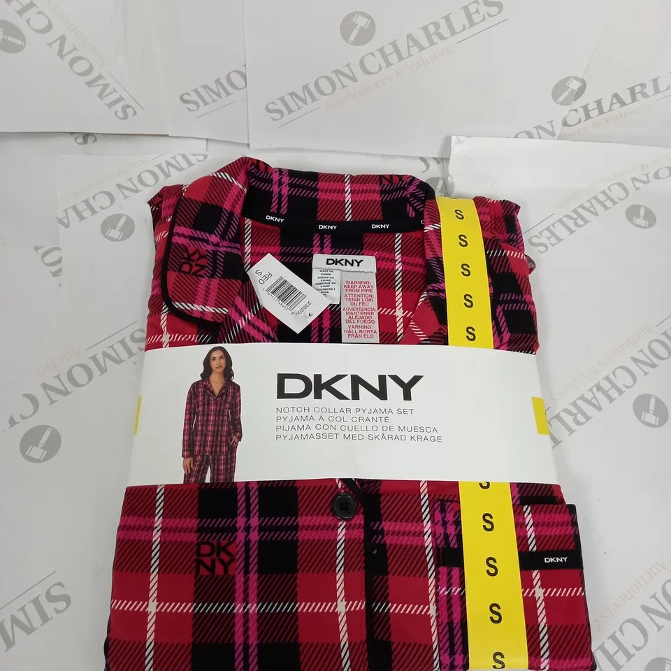 DKNY NOTCH PYJAMA SET SIZE S